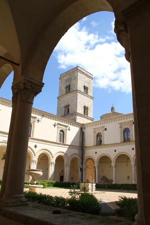 Casa Vacanze Civico 32 Montescaglioso Esterno foto